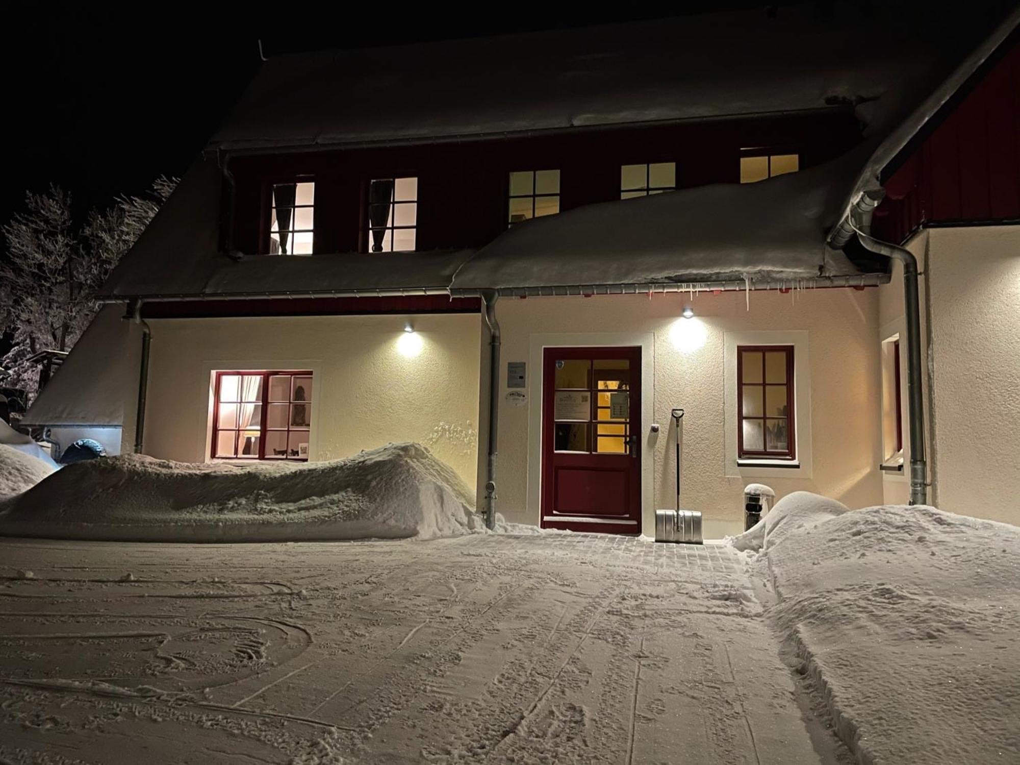 Zur Bergwiese 5 Sterne Appartementhaus Furstenau  Ruang foto