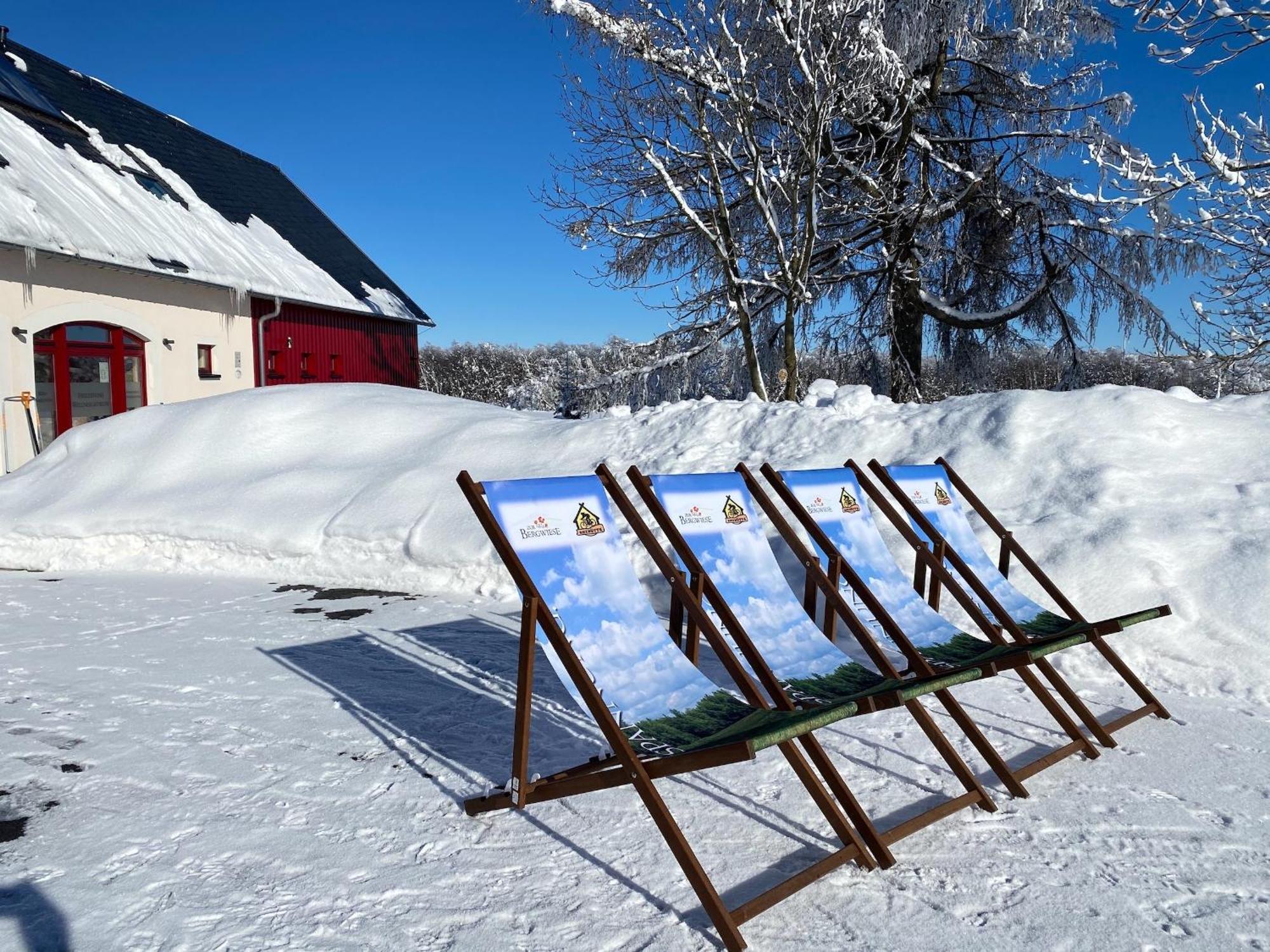 Zur Bergwiese 5 Sterne Appartementhaus Furstenau  Ruang foto