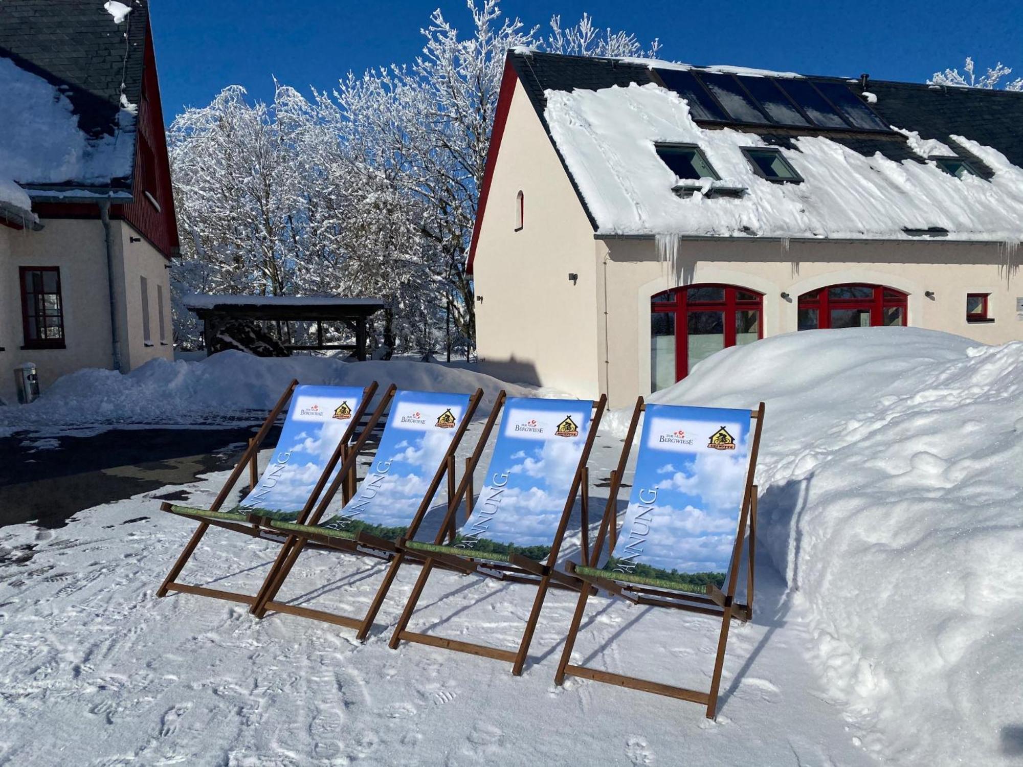 Zur Bergwiese 5 Sterne Appartementhaus Furstenau  Ruang foto